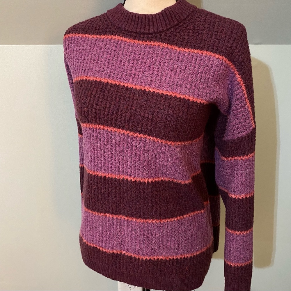 American Eagle Oversized sweater